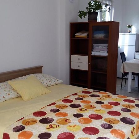 Apartments Tinka Grebaštica Eksteriør billede