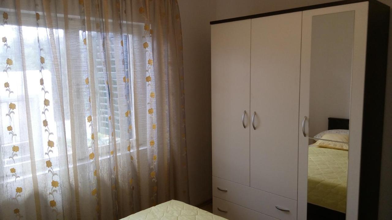 Apartments Tinka Grebaštica Eksteriør billede